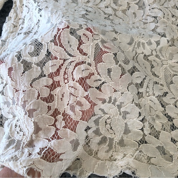 LOFT Cream Lace Floral Short Sleeve Top - Picture 10 of 16